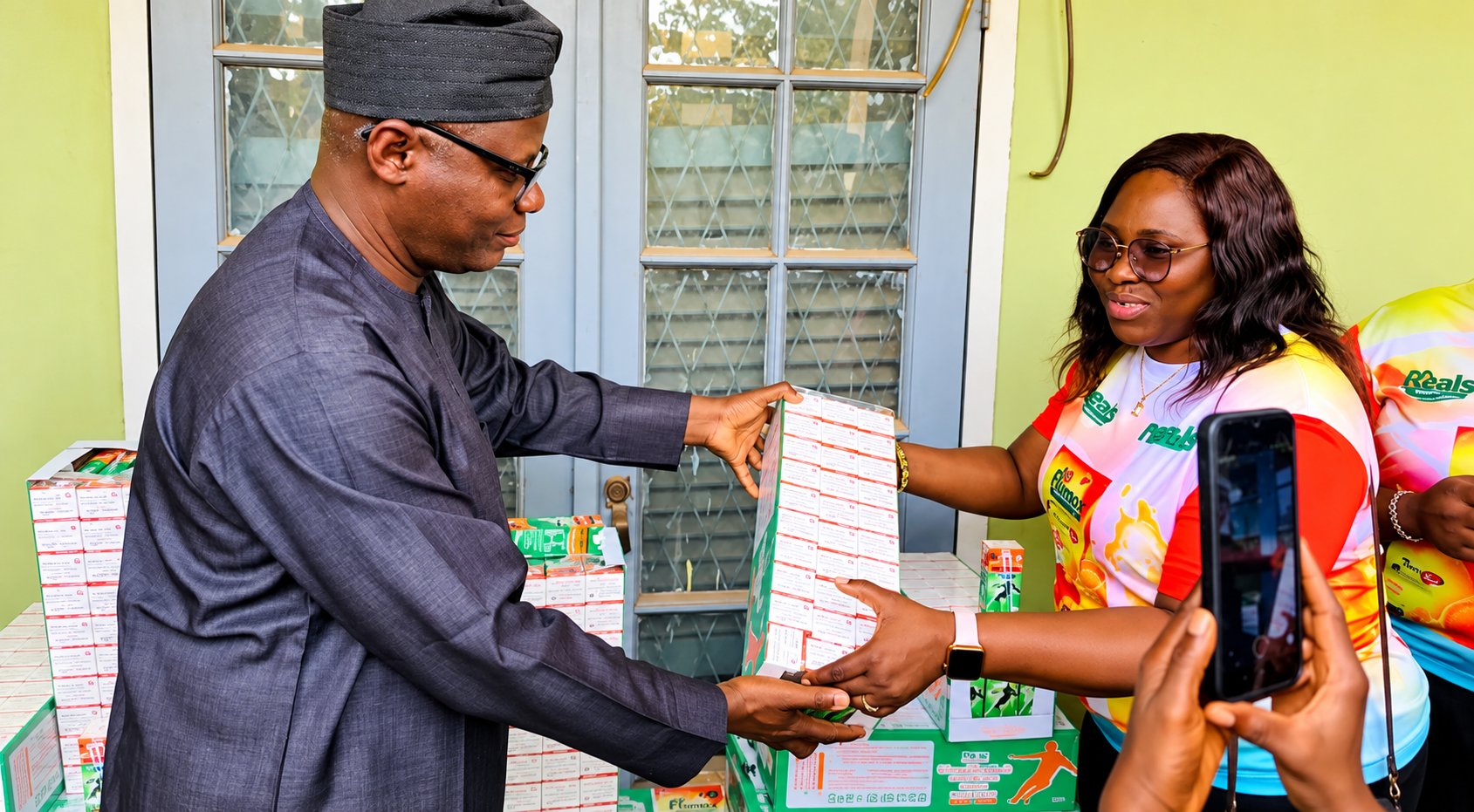 Reals Pharmaceutical Donates GlucoRush-D to Oriire Community in Oyo State